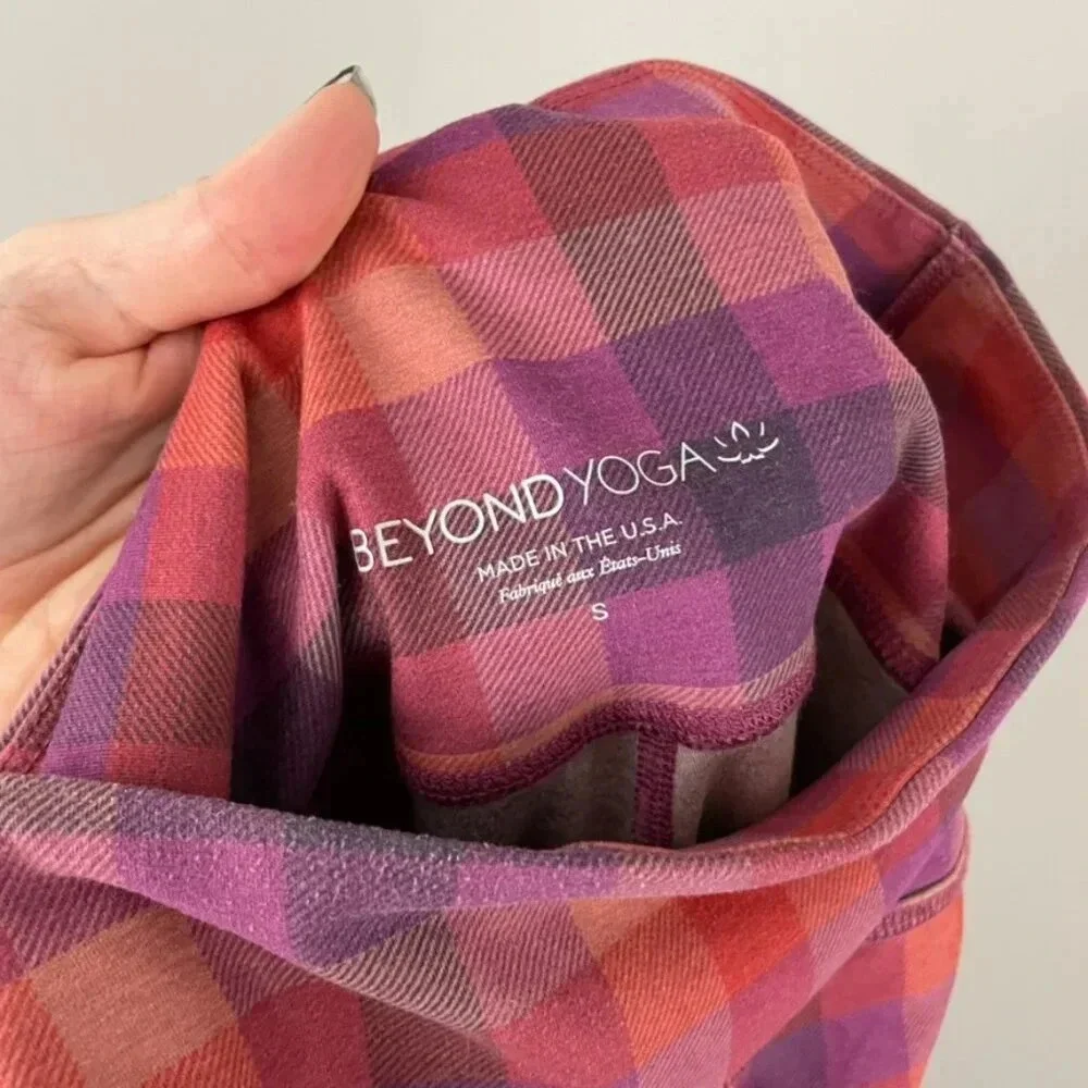 Beyond Yoga SoftMark Caught in The Midi Leggings in Chai Winter Check Size Small_3